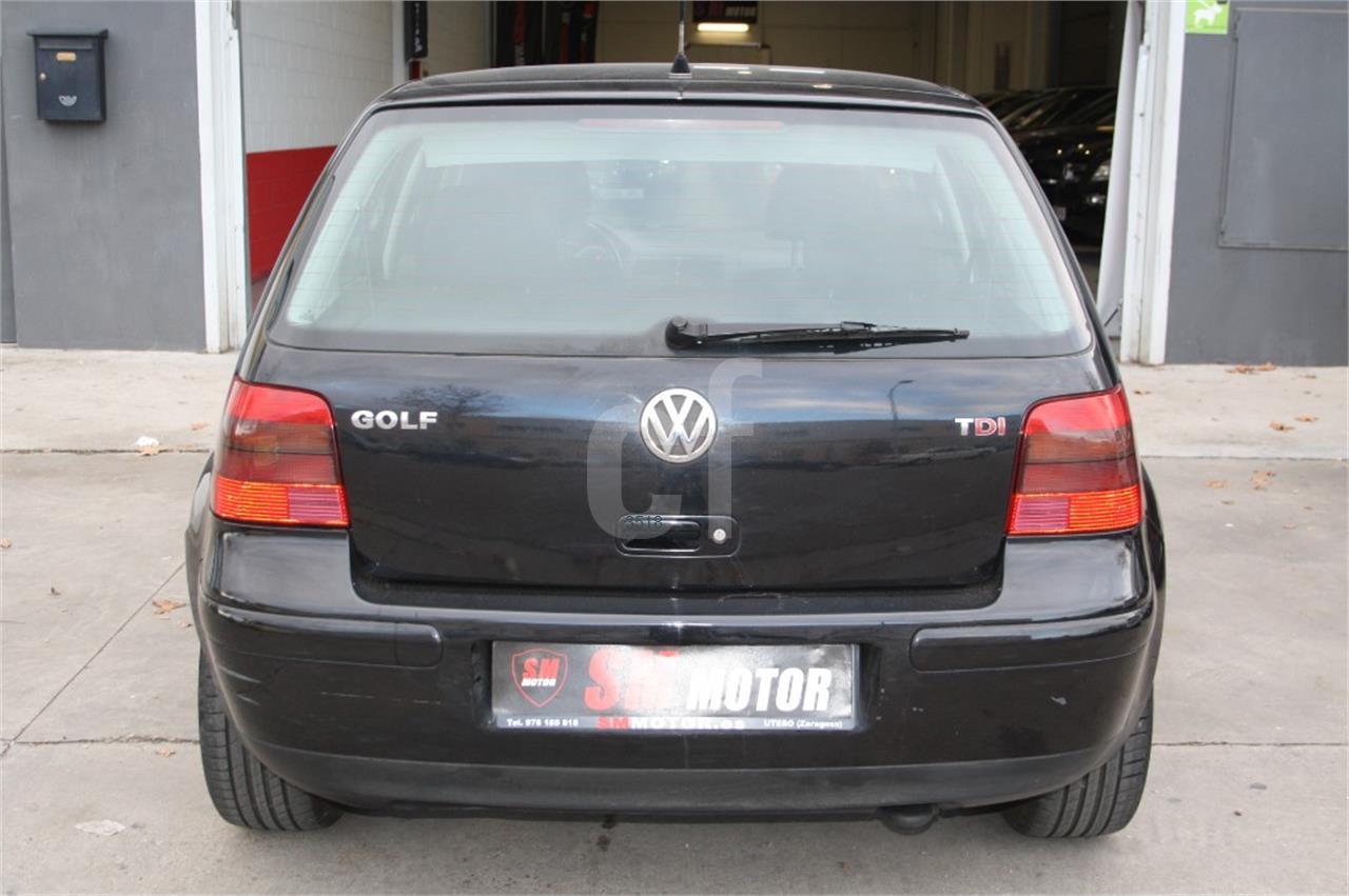 Volkswagen Golf 1.9 TDi Advance 130CV