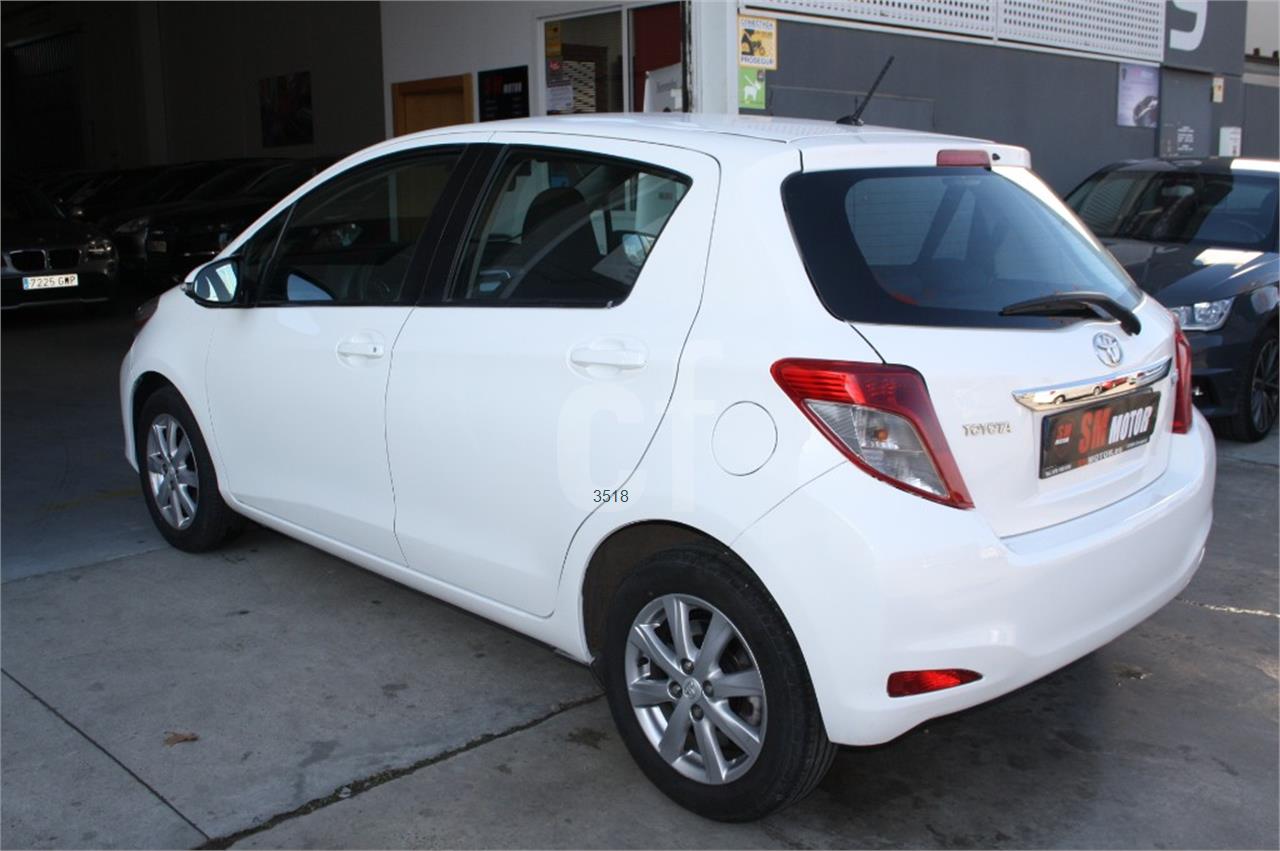 Toyota Yaris 70 LIVE