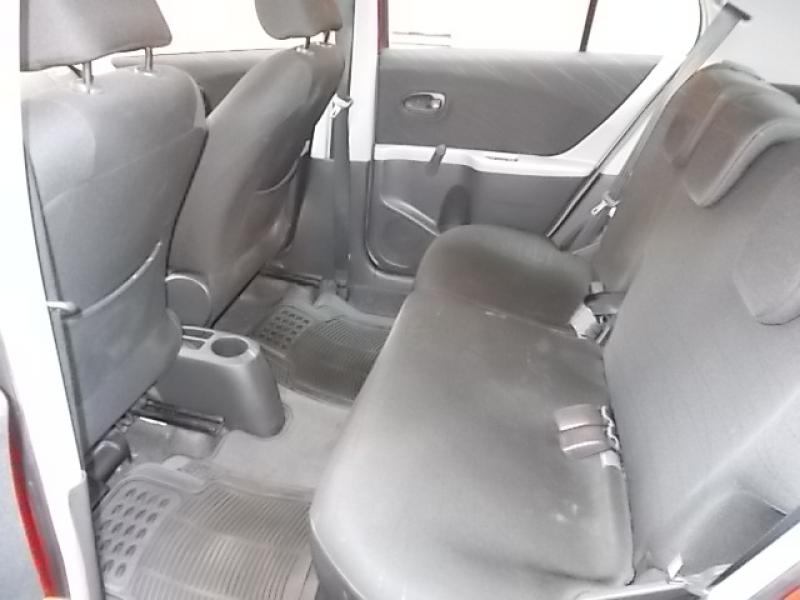 Toyota Yaris 1.3 VVT-i Luna 5p