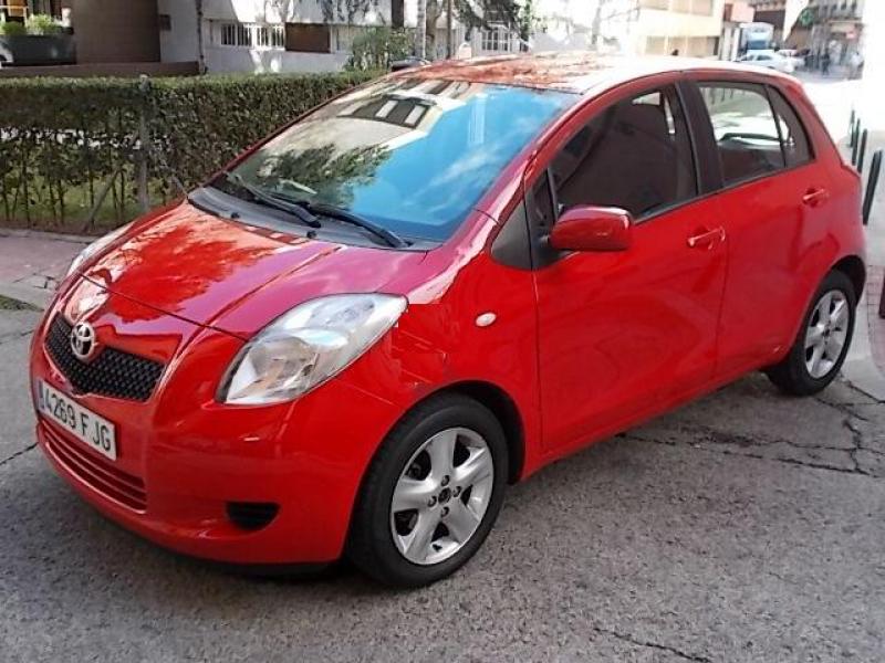 Toyota Yaris 1.3 VVT-i Luna 5p