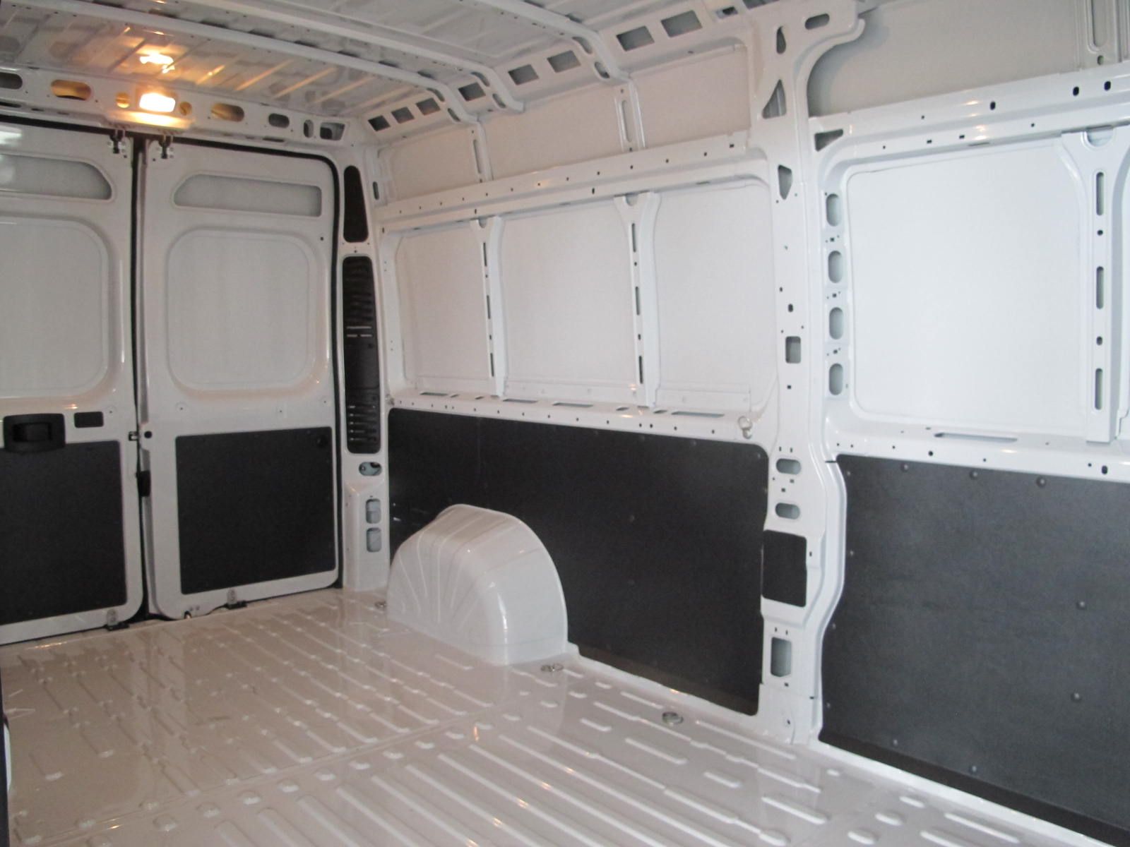 Peugeot Boxer BLUEHDI L3H2 FURGÓN
