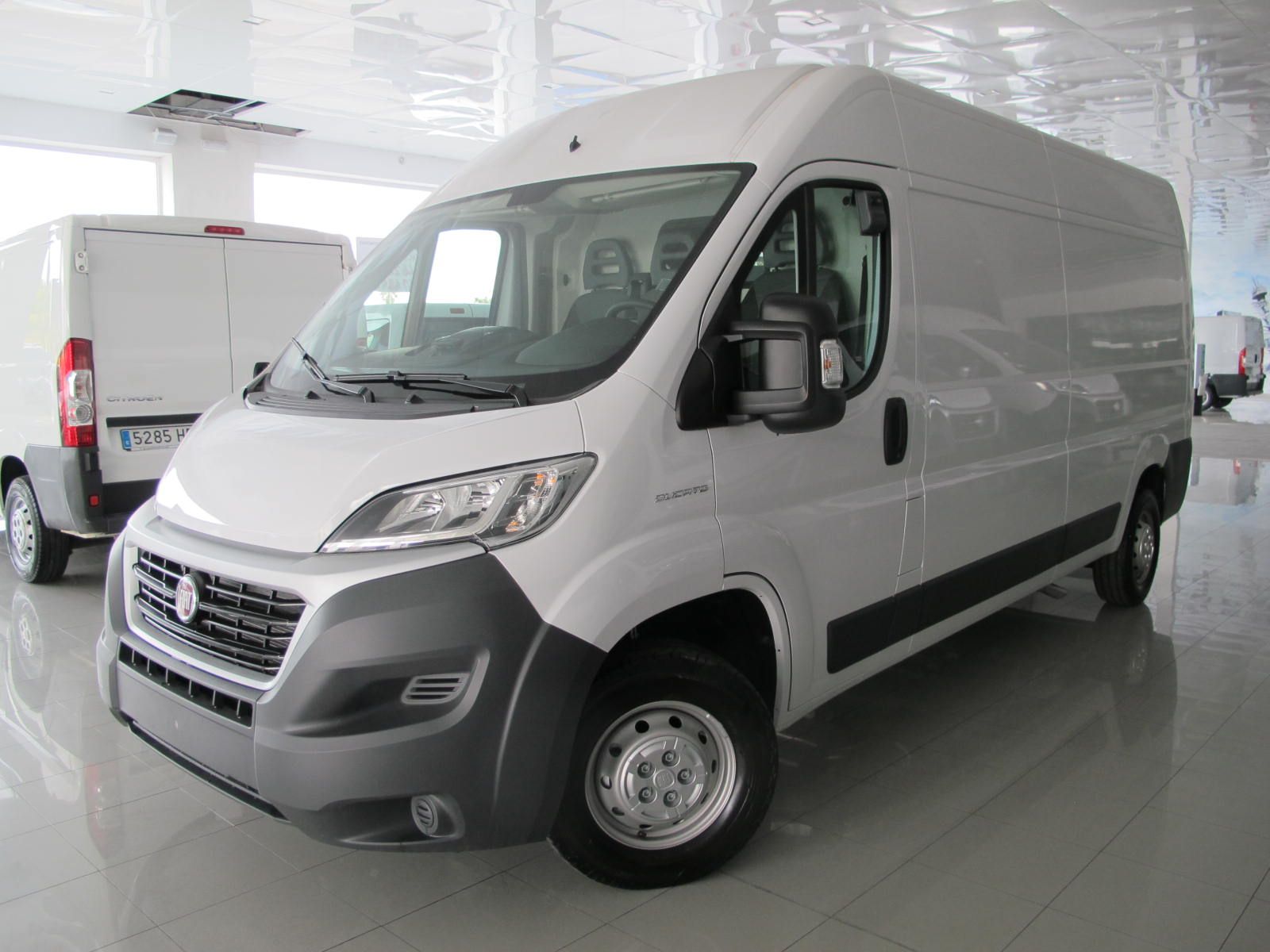 Peugeot Boxer BLUEHDI L3H2 FURGÓN