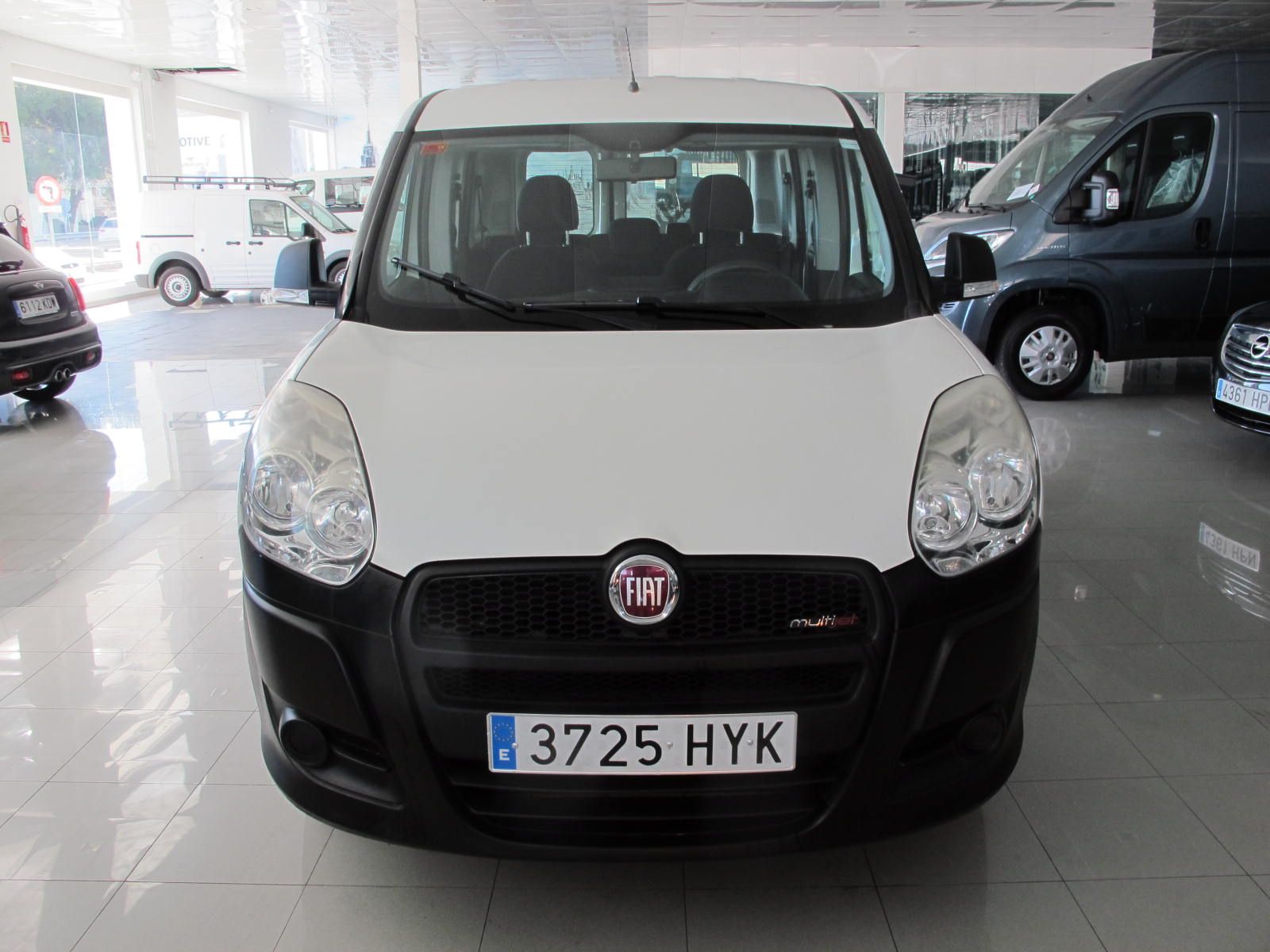 Fiat Doblo 1.3 MULTIJET COMBI DOBLE PUERTA