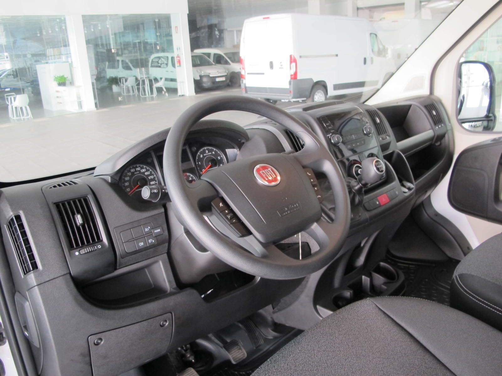 Peugeot Boxer BLUEHDI L4H2 FURGÓN