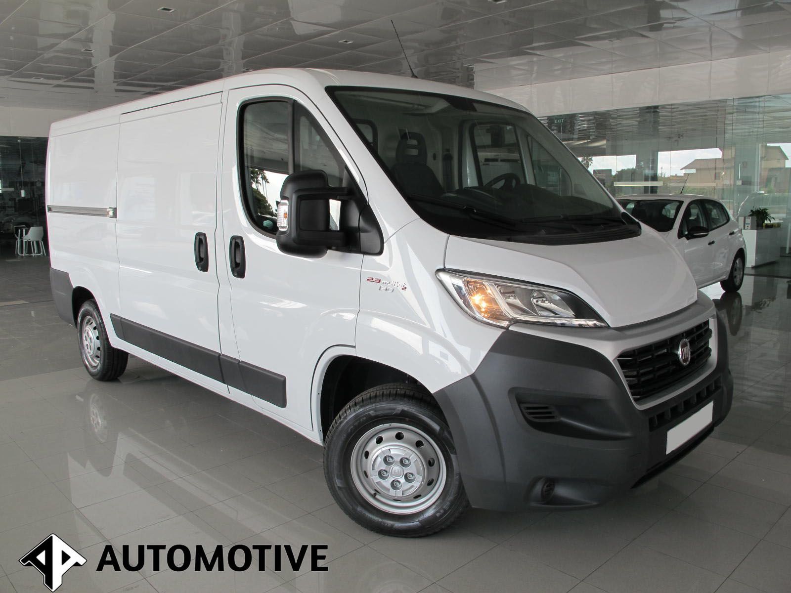 Peugeot Boxer BLUEHDI L2H1 FURGÓN