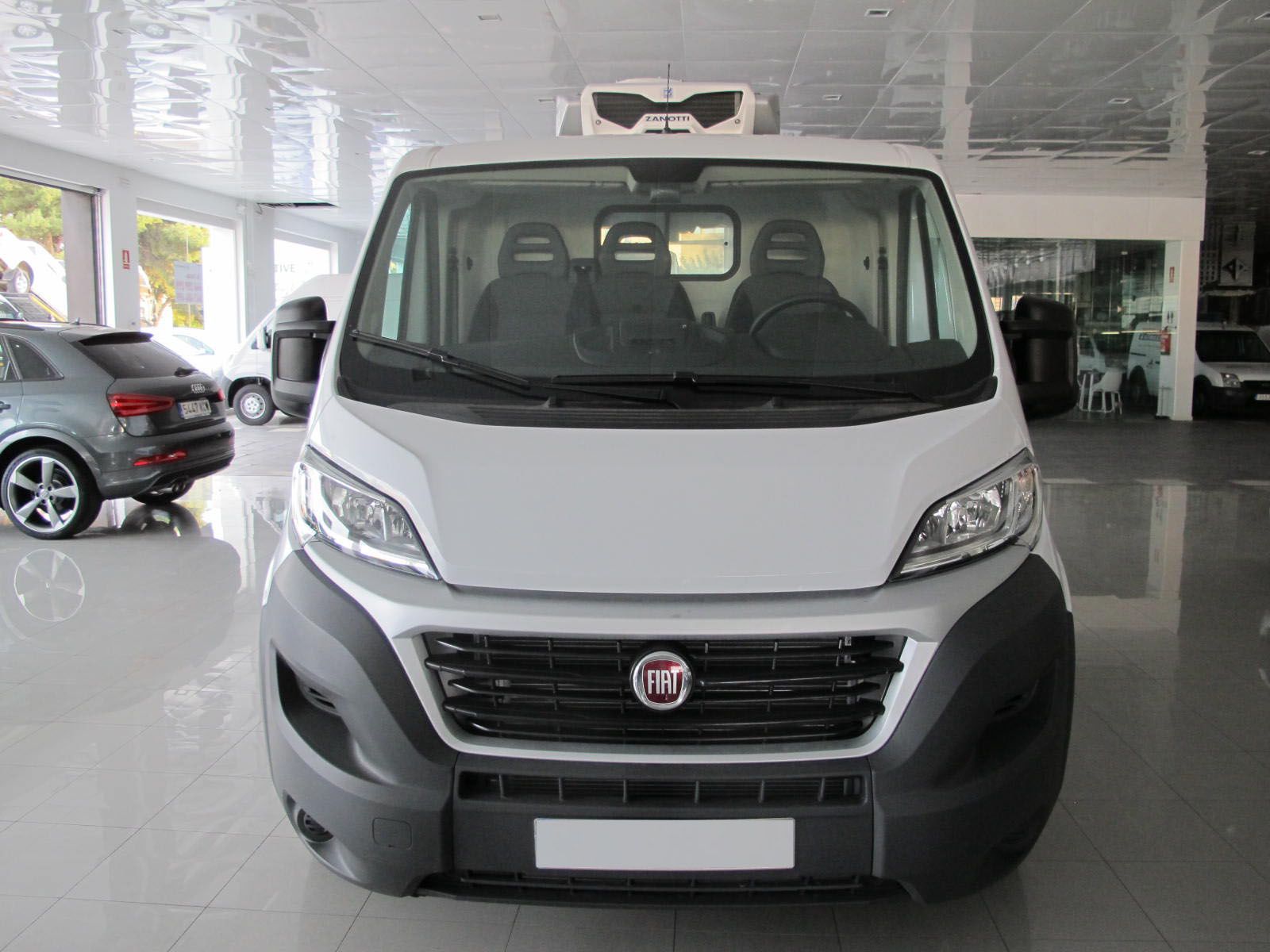 Peugeot Boxer BLUEHDI L2H1 ISOTERMO FRIGORÍFICO 0C