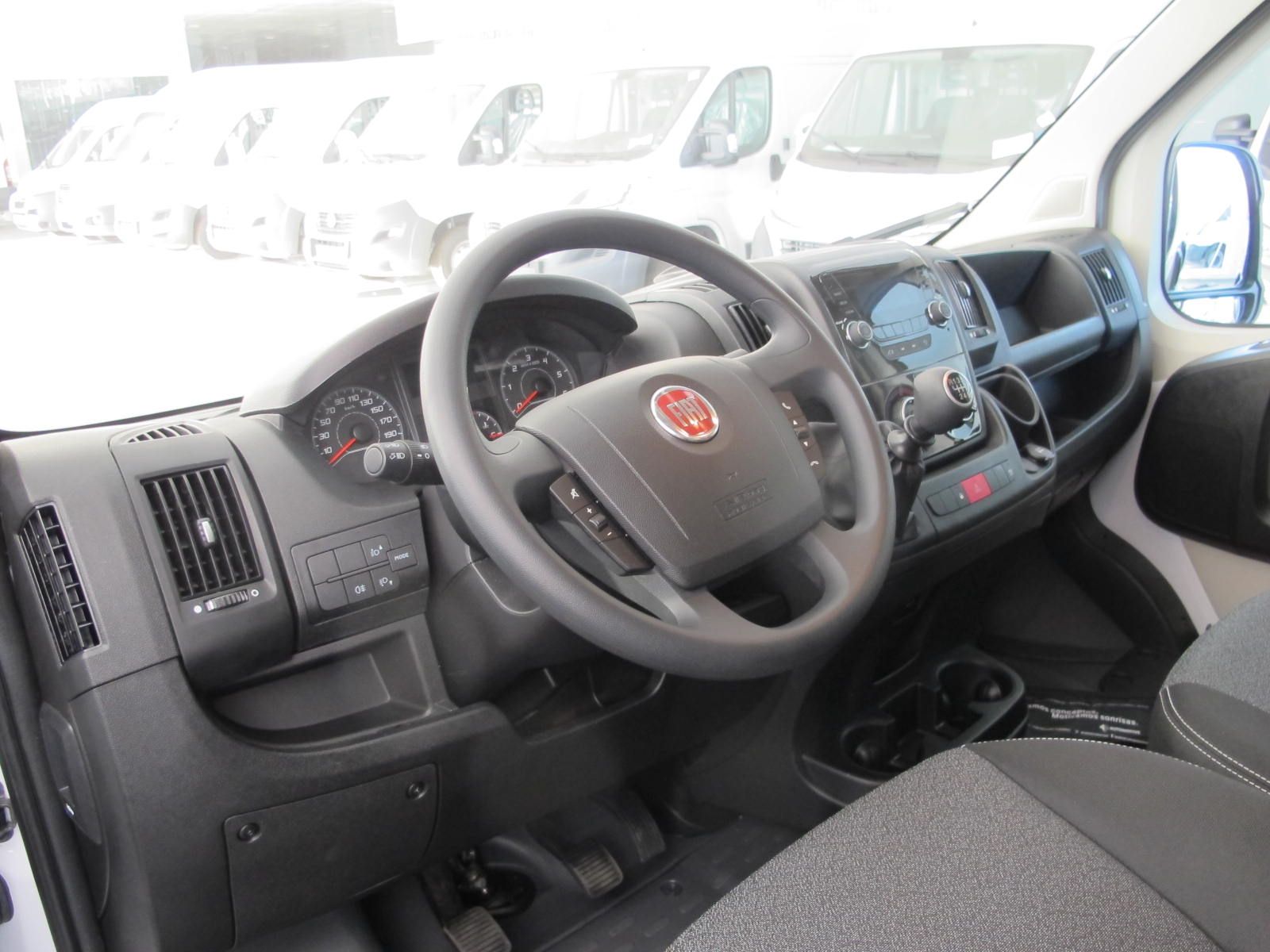 Peugeot Boxer BLUEHDI L1H1 ISOTERMO REFORZADO