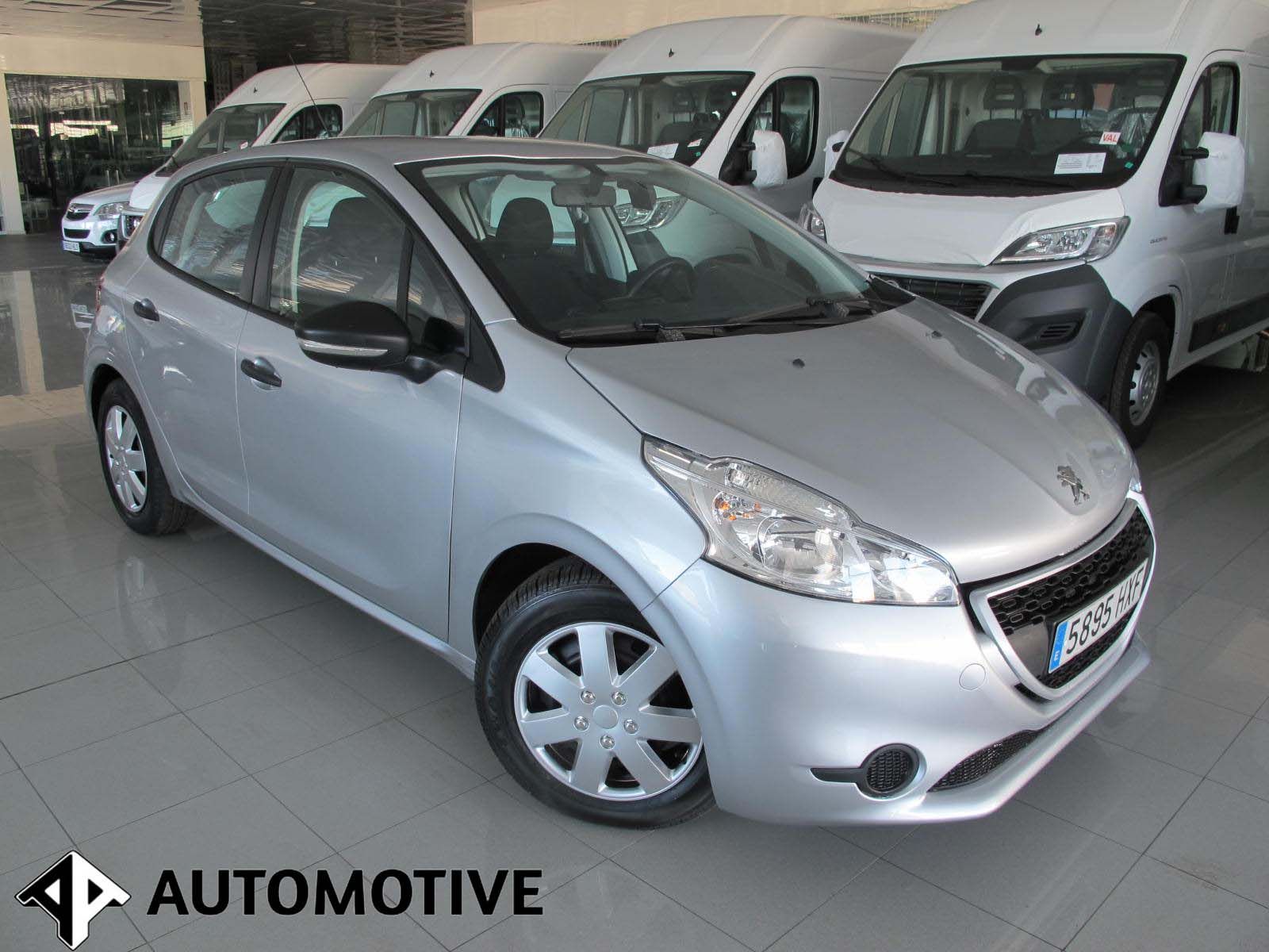 Peugeot 208 1.4 HDI BUSINESS LINE