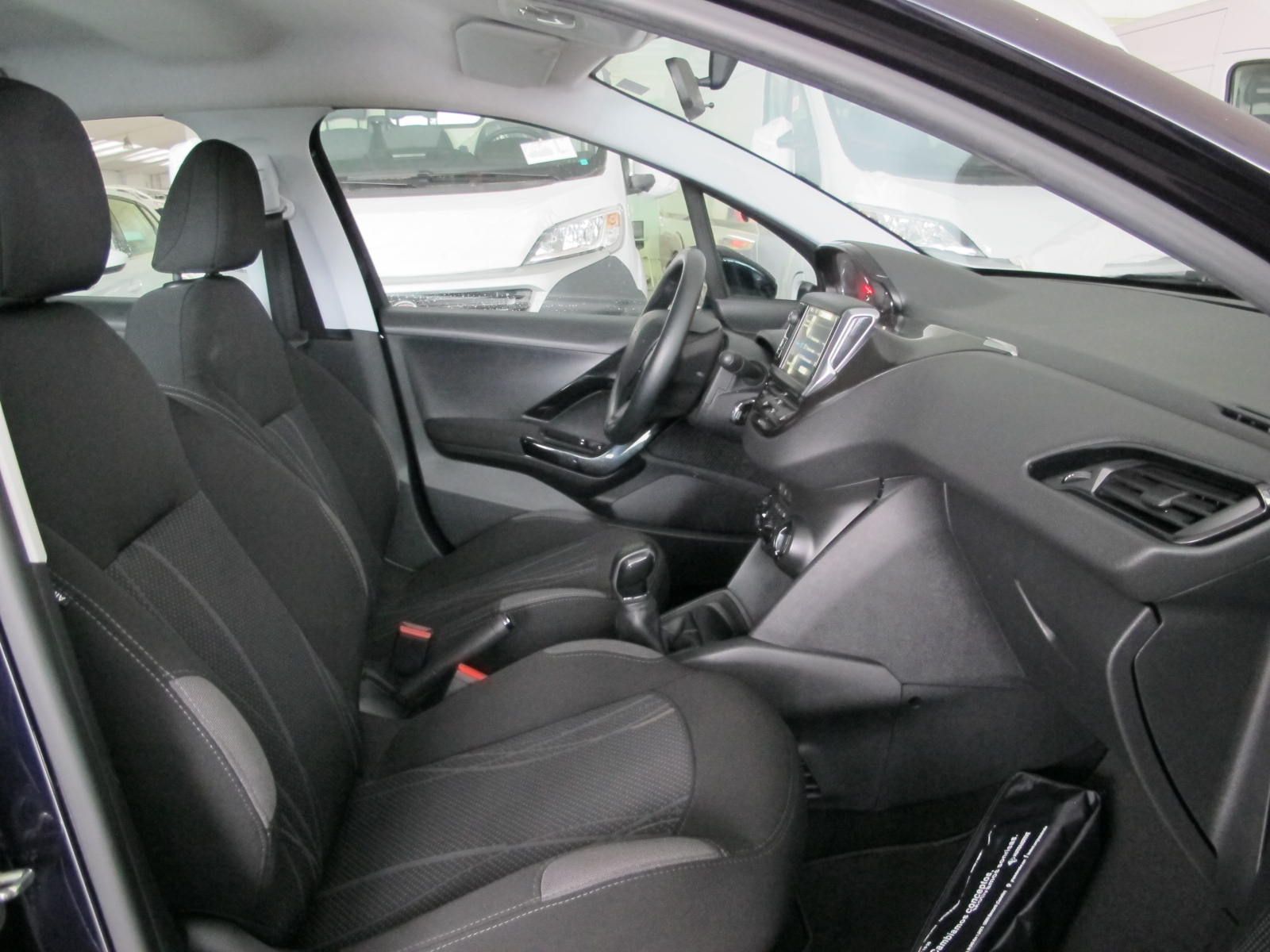 Peugeot 208 1.4 HDI ACTIVE