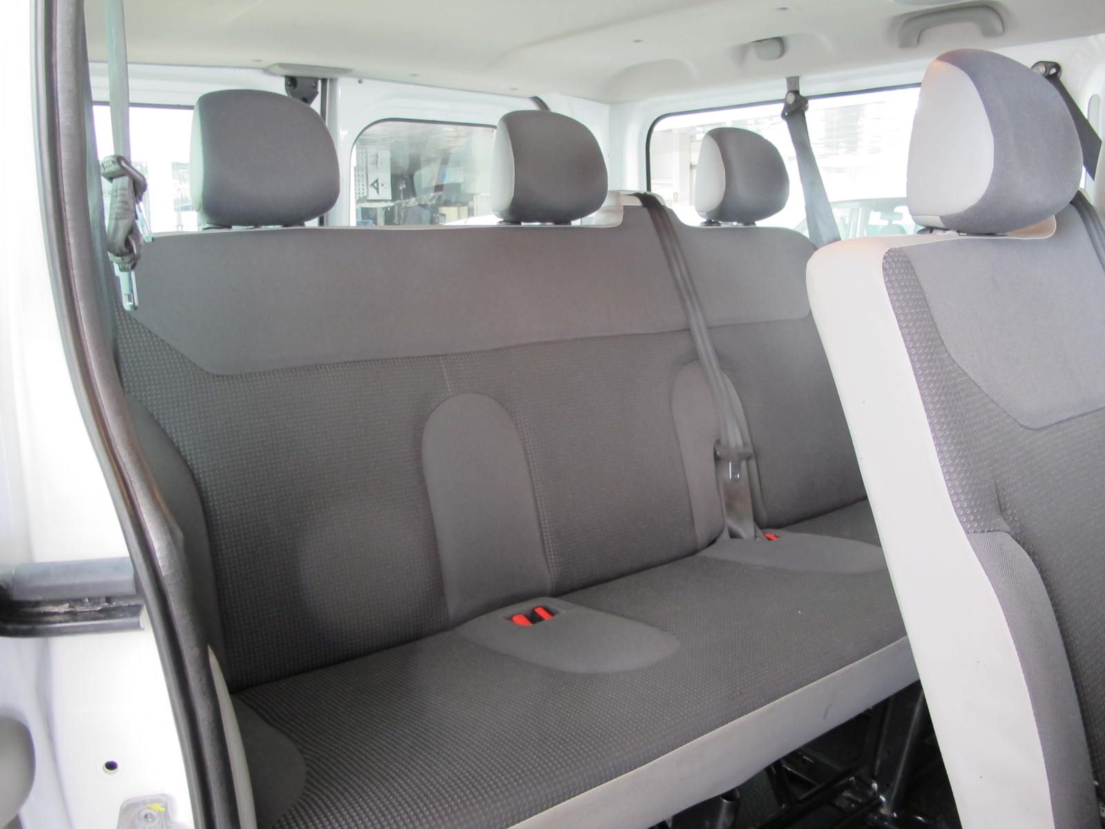 Opel Vivaro 2.0 CDTI  L2 2.9T COMBI 9PL