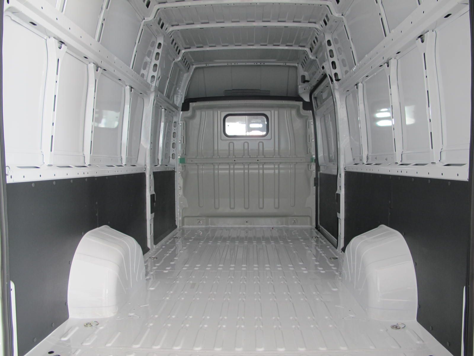 Peugeot Boxer BLUEHDI L4H3 FURGON