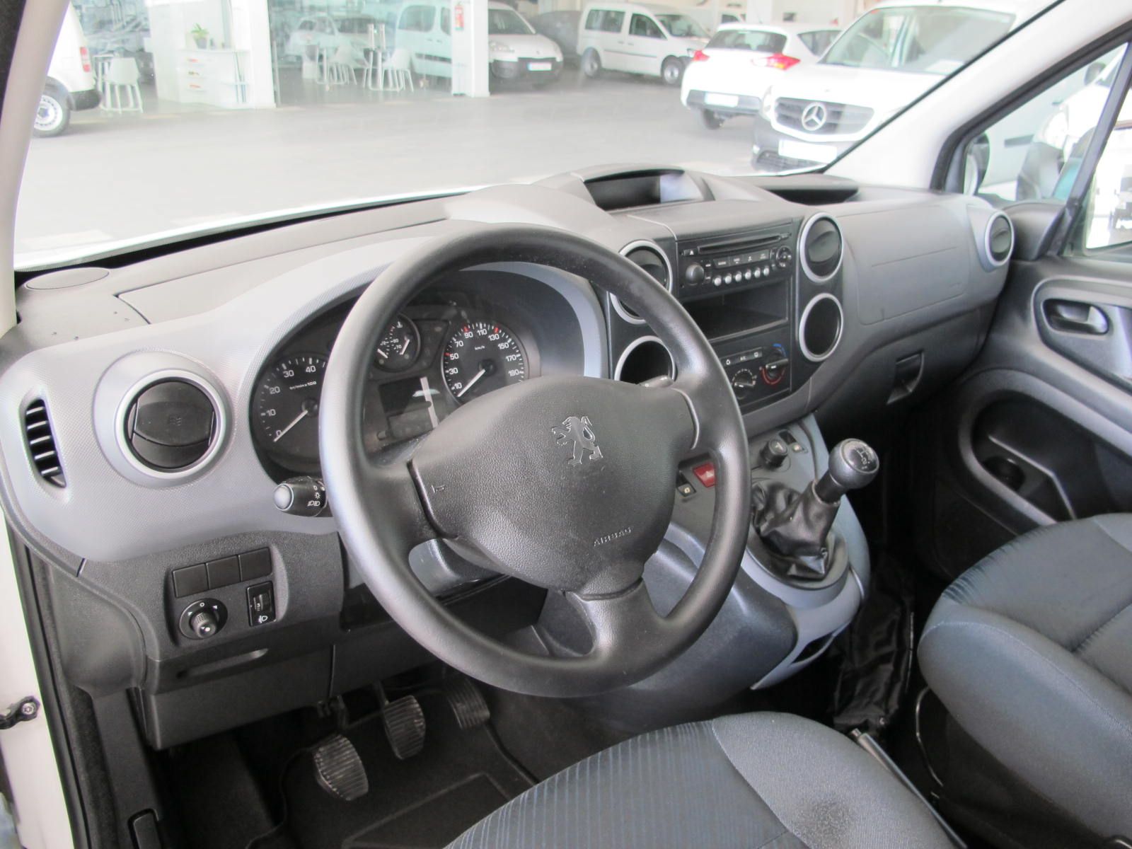 Peugeot Partner 1.6 HDI COMBI TEPEE