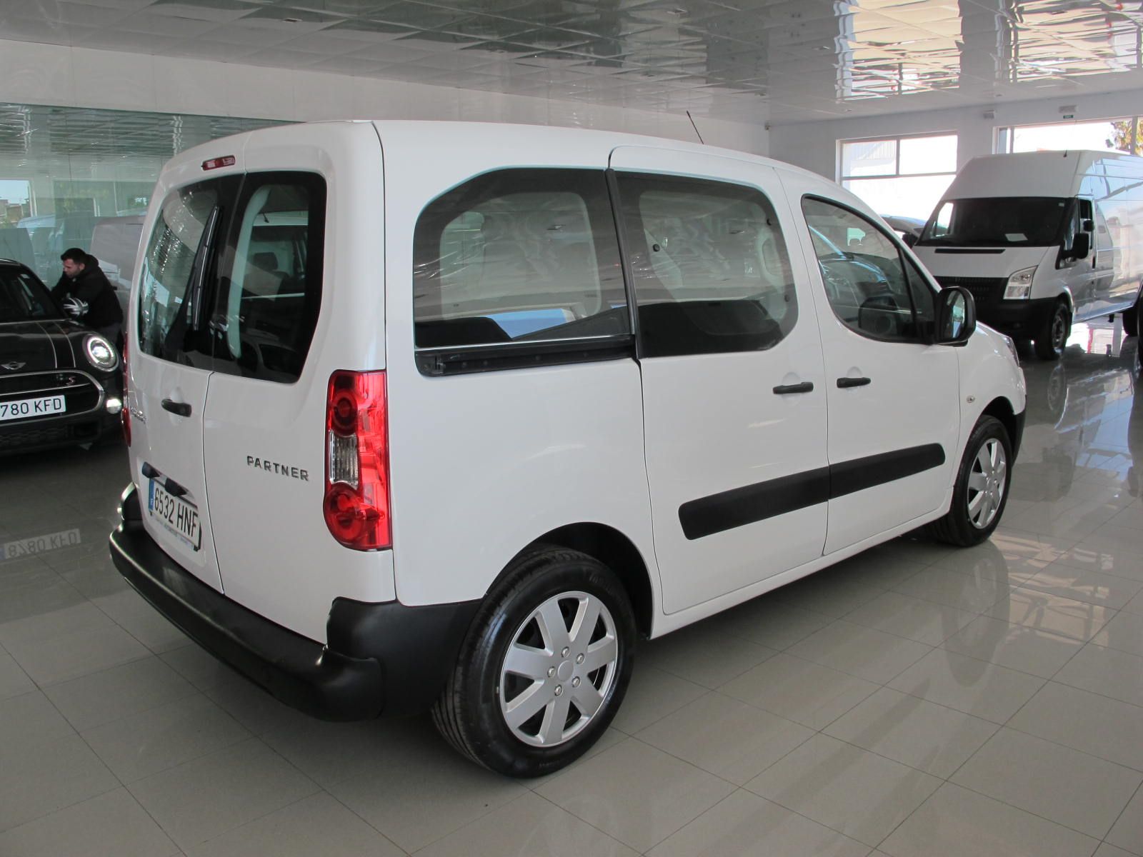 Peugeot Partner 1.6 HDI COMBI TEPEE
