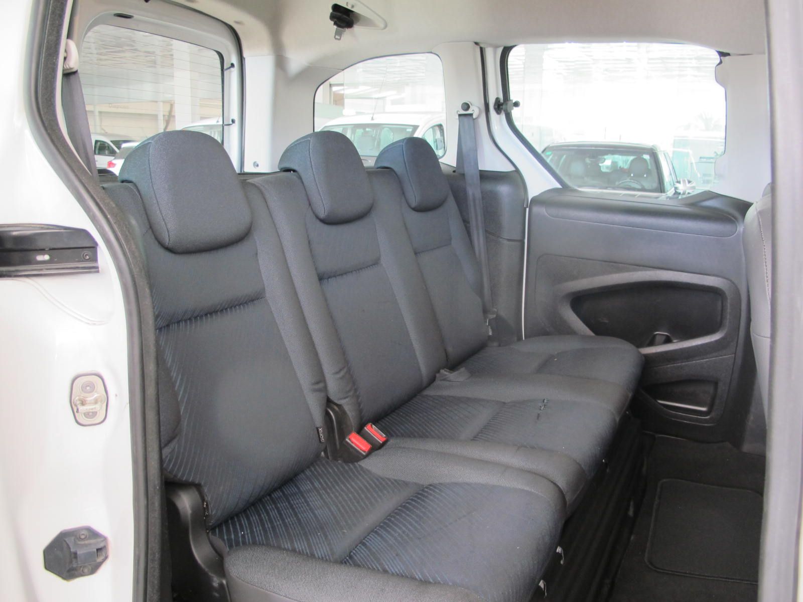 Peugeot Partner 1.6 HDI COMBI TEPEE