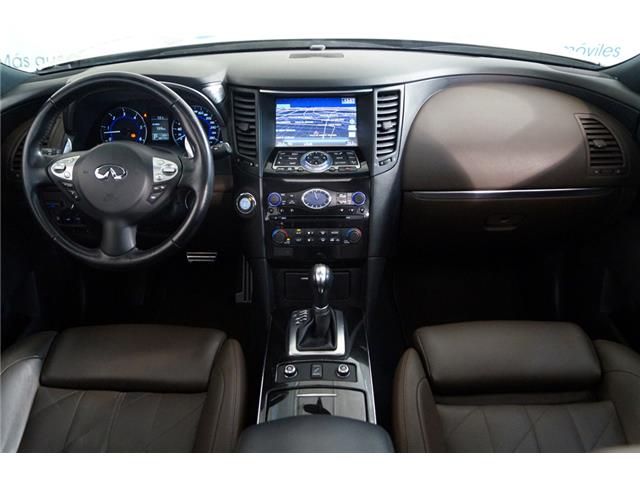 Infiniti QX70 3.0d S Premium Nacional V6 238cv