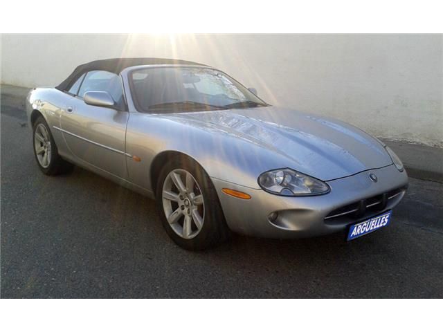 Jaguar XK Cabrio 4.0 284cv