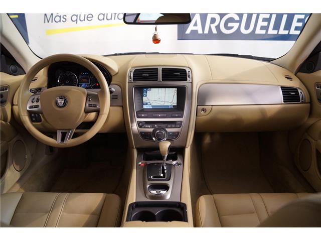 Jaguar XK8 Coupe 4.2L V8 Nacional IMPECABLE