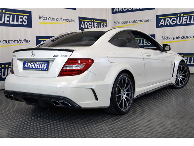Mercedes-Benz C 63 AMG BLACK SERIES Coupe 517cv