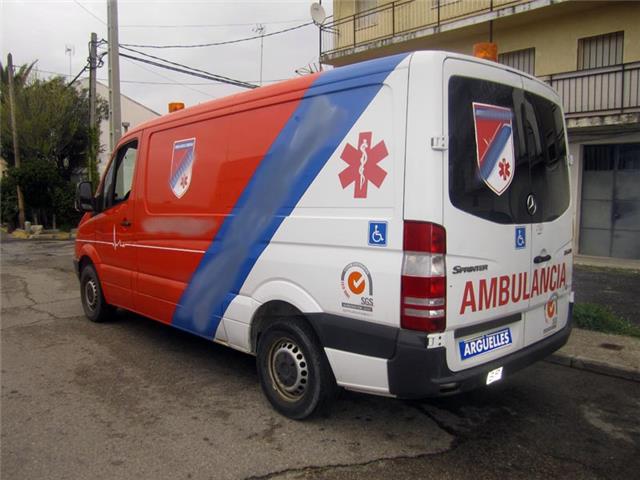 Mercedes-Benz Sprinter 315 CDI AMBULANCIA L2H1