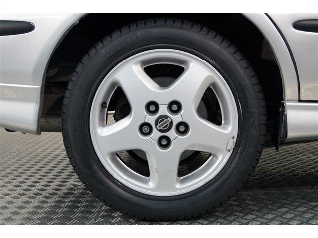 Nissan Almera Tino