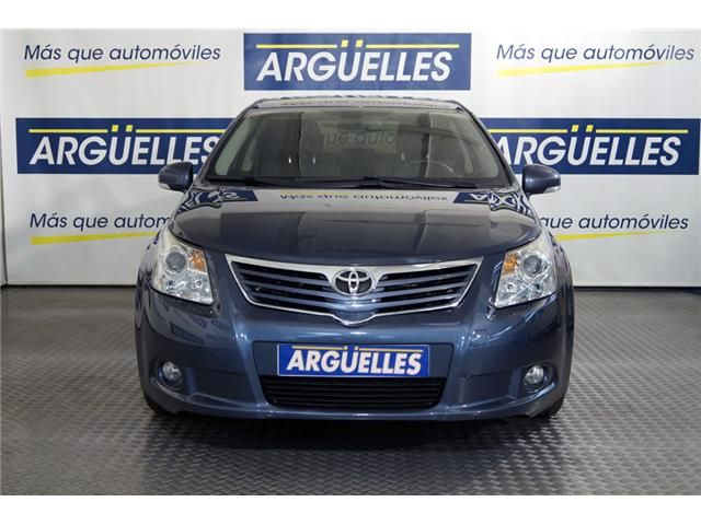 Toyota Avensis 2.0 D-4D Advance IMPECABLE