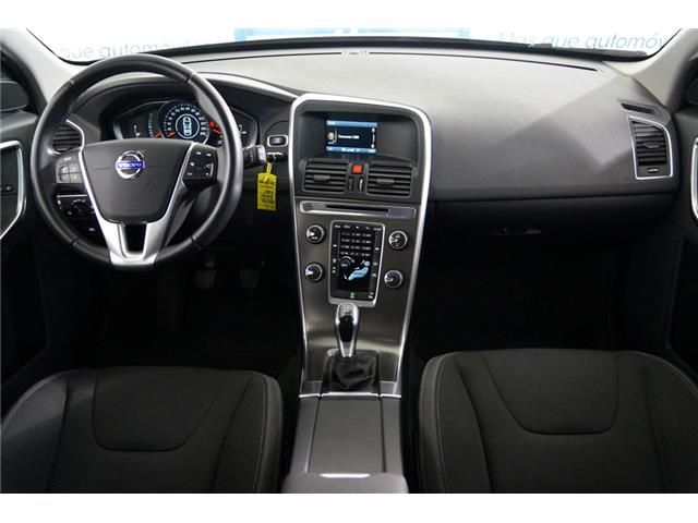 Volvo XC60 D4 Momentum 181cv