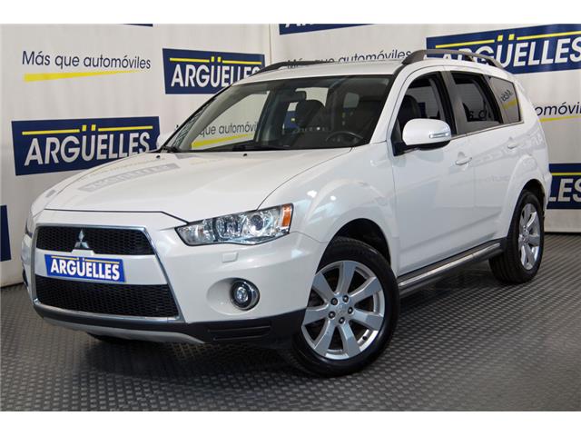 Mitsubishi Outlander 220 DI-D 4WD MIVEC Motion 7plaz. 177cv