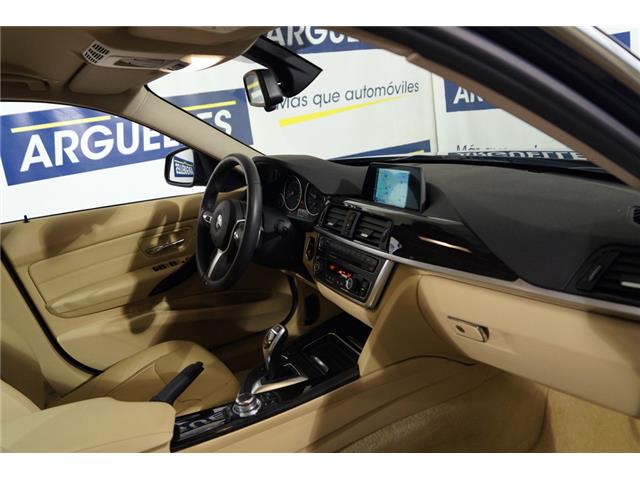 BMW 320 d Aut Luxury  14.000e extras
