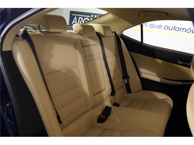 Lexus IS 300 h Luxury Safety TOPE DE GAMA