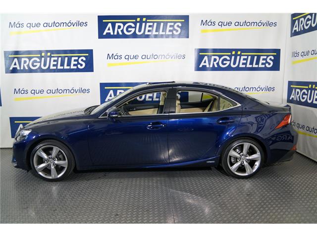 Lexus IS 300 h Luxury Safety TOPE DE GAMA