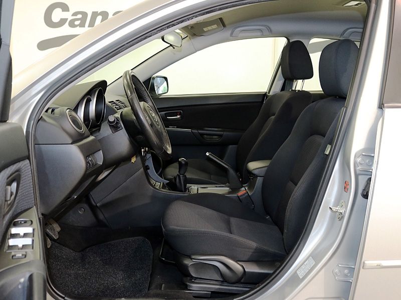 Mazda 3 1.6 VVT Active 105cv