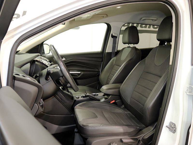 Ford Kuga 2.0 TDCI Titanium Powershift 4x4 163 CV