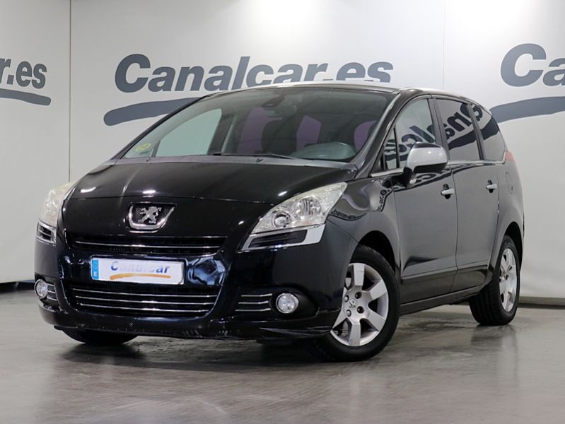 Peugeot 5008 1.6 HDI PREMIUM PACK