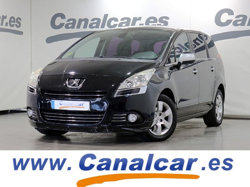 Peugeot 5008 1.6 HDI PREMIUM PACK