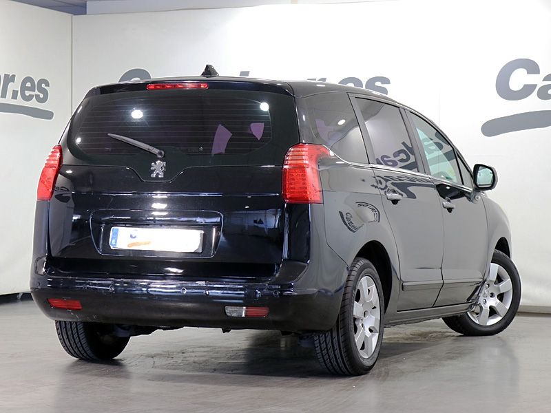 Peugeot 5008 1.6 HDI PREMIUM PACK