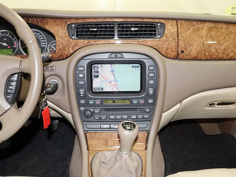 Jaguar S-Type 2.7D V6 CLASSIC