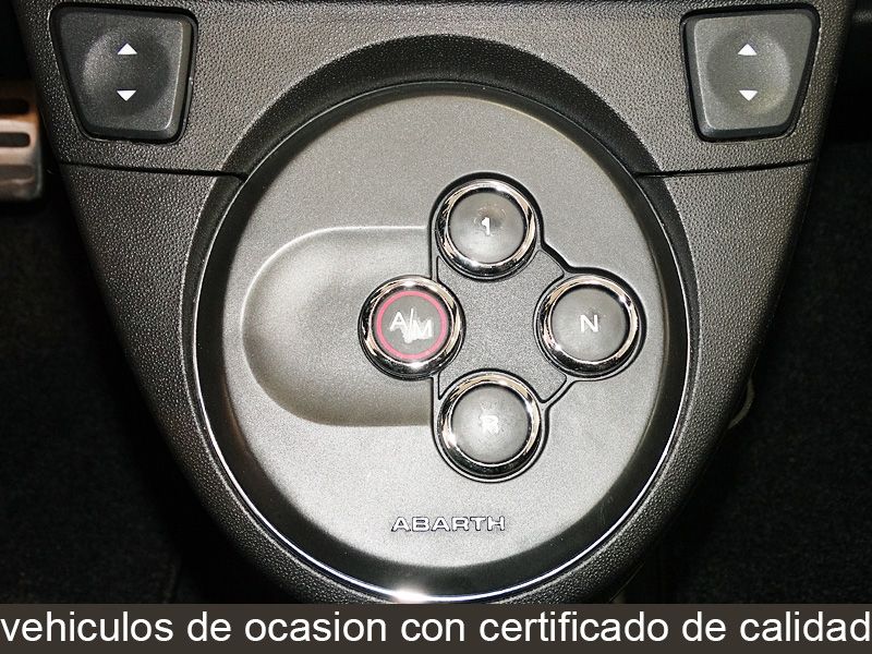 Abarth 500C Cabrio 1.4 16v T-Jet 140CV