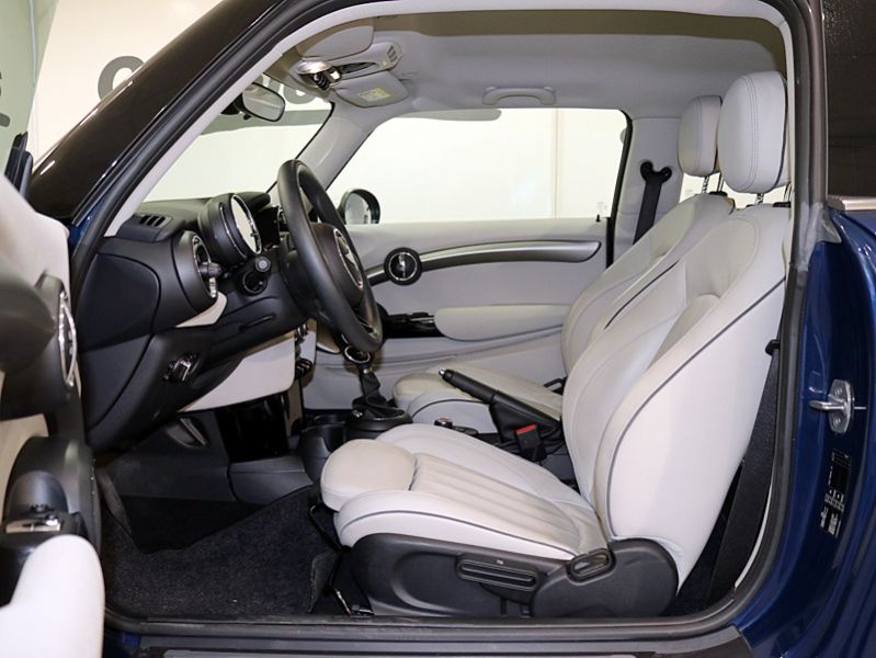 MINI Cooper 136CV
