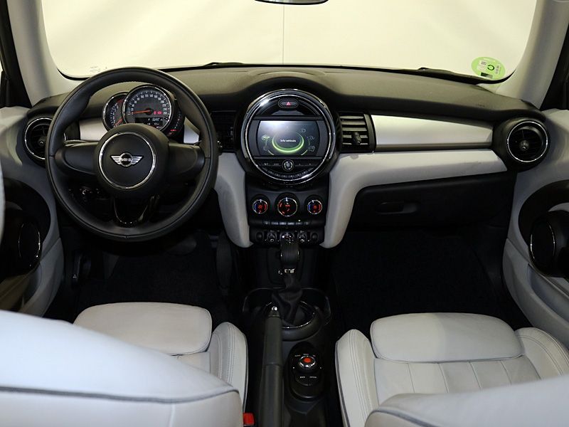 MINI Cooper 136CV