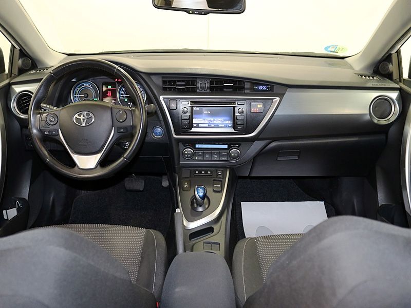 Toyota Auris 1.8 Hybrid Touring Sports Active 100 kW (136 CV)