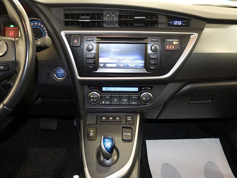 Toyota Auris 1.8 Hybrid Touring Sports Active 100 kW (136 CV)