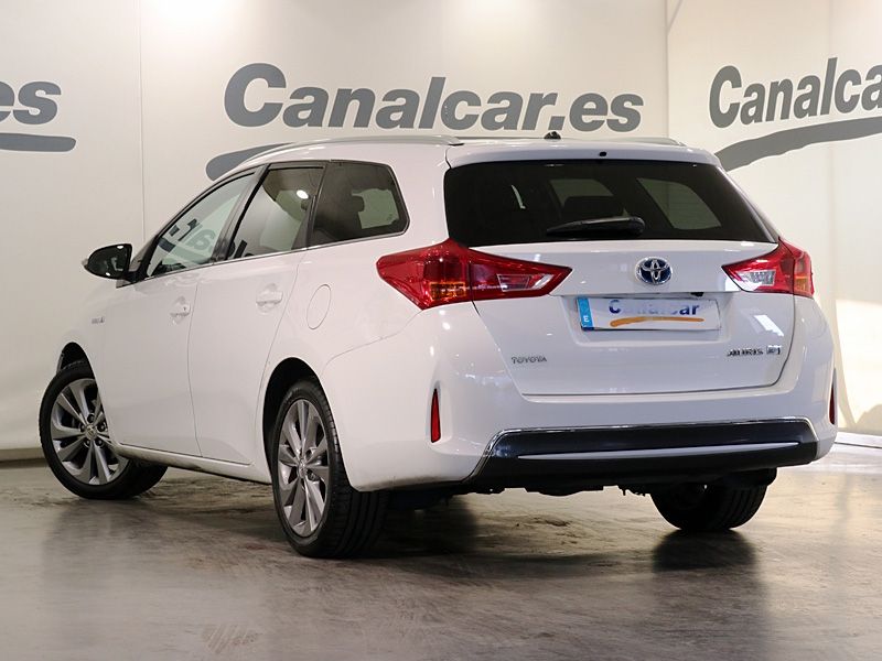 Toyota Auris 1.8 Hybrid Touring Sports Active 100 kW (136 CV)