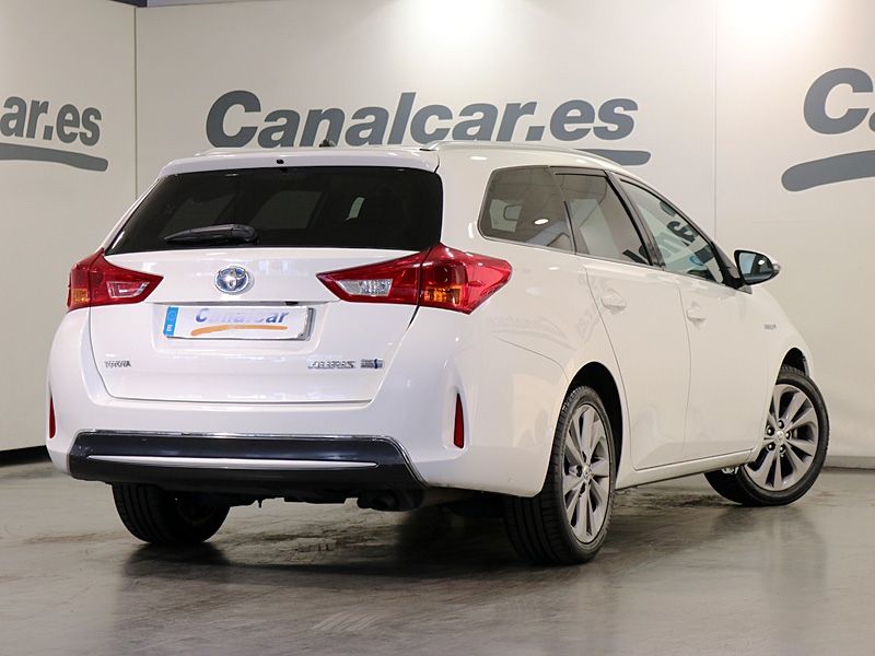 Toyota Auris 1.8 Hybrid Touring Sports Active 100 kW (136 CV)