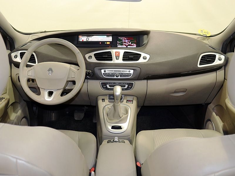 Renault Grand Scenic Privilege 2.0dCi 150cv Auto 7 plazas