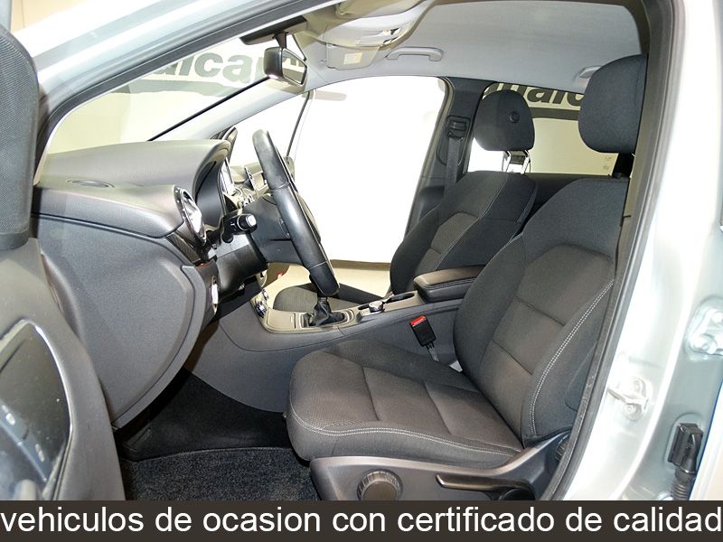 Mercedes-Benz B 180 B 180 CDI 109 CV