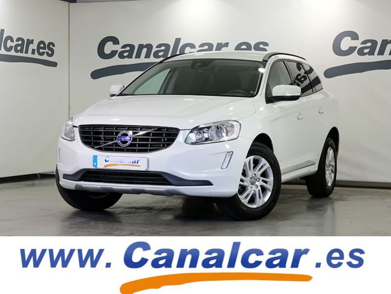 Volvo XC 60 2.0 D3 Momentum Auto 150CV