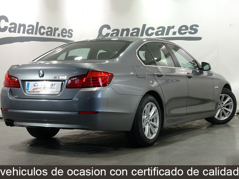 BMW 520 iA  184CV