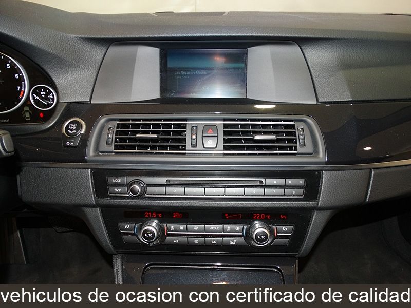 BMW 520 iA  184CV