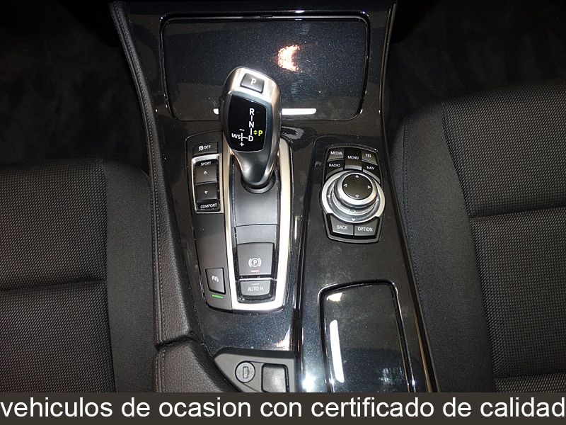 BMW 520 iA  184CV