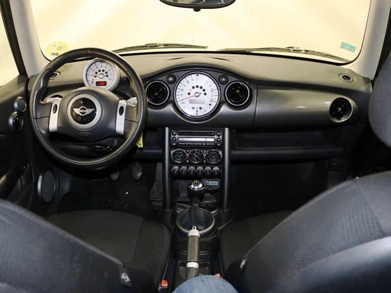 MINI Cooper Cooper 115CV